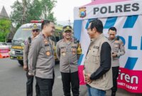 Wakapolda Jatim Brigjen Pol Pasma Royce saat kunjungi posyan dan pos pam di Malang Raya