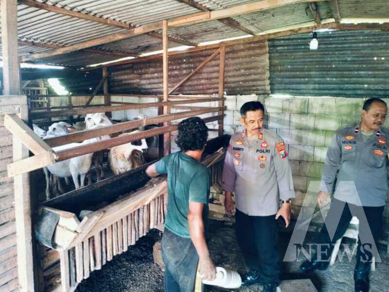 Kapolsek Ngronggot AKP Darminto