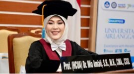 Prof (HCUA) Dr. Mia Amiati, S.H., M.H., CMA., CSSL.,