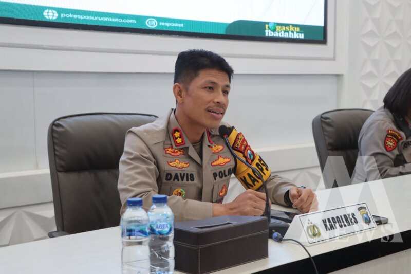 Kapolres Pasuruan Kota AKBP Davis Busin Siswara