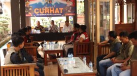 Satreskrim Polres Lamongan bersama komunitas ojol