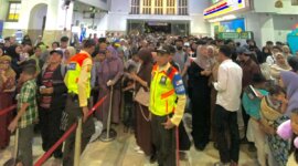 KAI Commuter layani pengguna di masa angkutan lebaran