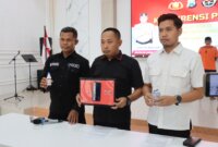 Polisi tangkap pelaku beserta barang buktinya