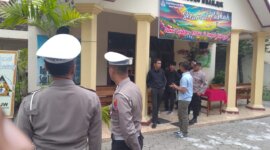 Personil Polres Nganjuk lakukan pengamanan Jum'at Agung