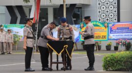 Kapolda Jatim Irjen Pol Drs. Nanang Avianto pimpin sertijab Kapolres Tuban