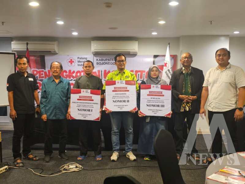 Polres Bojonegoro raih penghargaan dari PMI