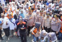 Kapolres Pasuruan AKBP Jazuli Dani Iriawan berangkatkan serikat buruh