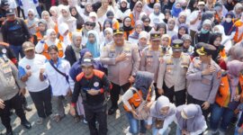 Kapolres Pasuruan AKBP Jazuli Dani Iriawan berangkatkan serikat buruh