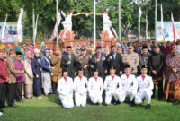 Kapolres Nganjuk AKBP Henri Noveri Santoso saat peringatan Hardiknas