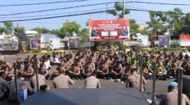 Kapolres Bojonegoro AKBP Mario Prahatinto gelar sarapan pagi bersama anggota