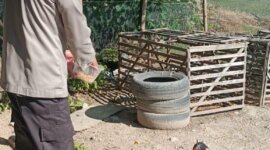 Bhabinkamtibmas Polsek Lengkong tinjau pekarangan ternak ayam