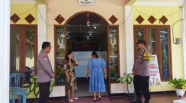 Polres Nganjuk patroli keamanan gereja