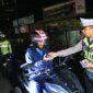 Kasatlantas Polres Bangkalan AKP Diyon Fitrianto apresiasi pengendara motor