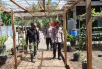 Polres Pacitan tinjau pekarangan warga