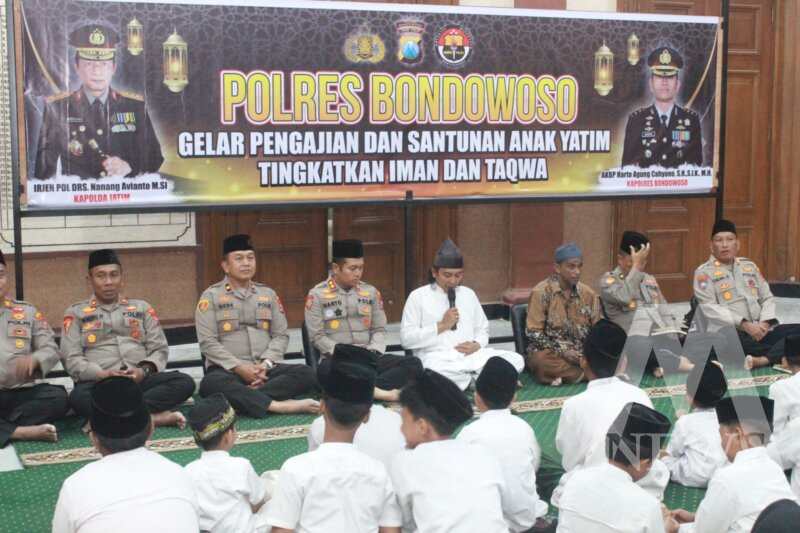 Polres Bondowoso gelar pengajian rutin dan santuni anak yatim