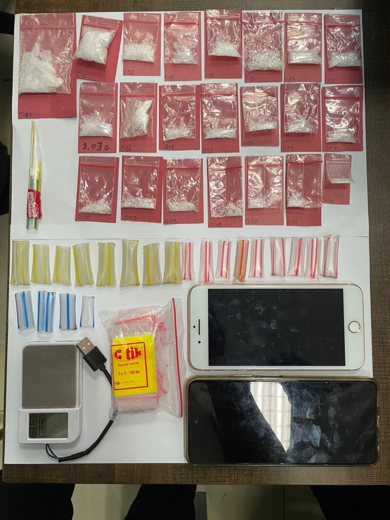 Polisi tangkap tersangka dan sita barang bukti Narkoba