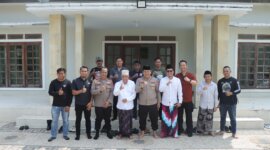 Kapolres Nganjuk AKBP Henri Noveri Santoso silaturahmi ke Ponpes Mojosari