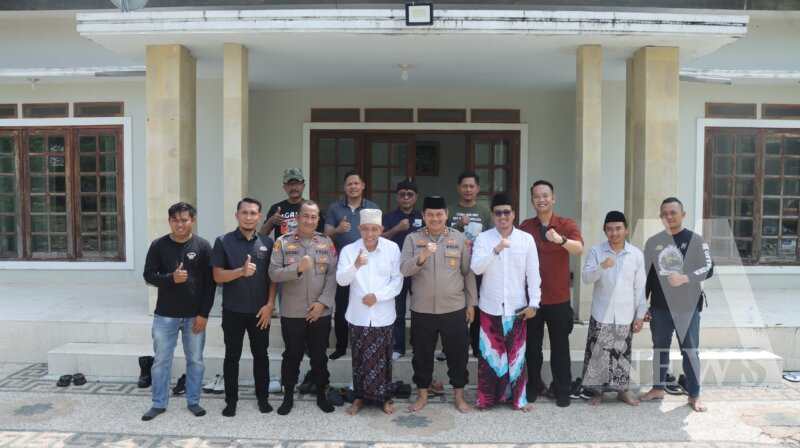 Kapolres Nganjuk AKBP Henri Noveri Santoso silaturahmi ke Ponpes Mojosari