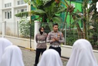 Satlantas Polres Gresik sosialisasi Road Safety dan Coaching Clinic
