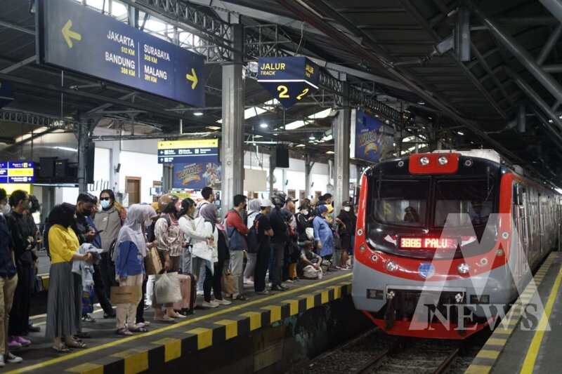 KAI Commuter transportasi berkualitas