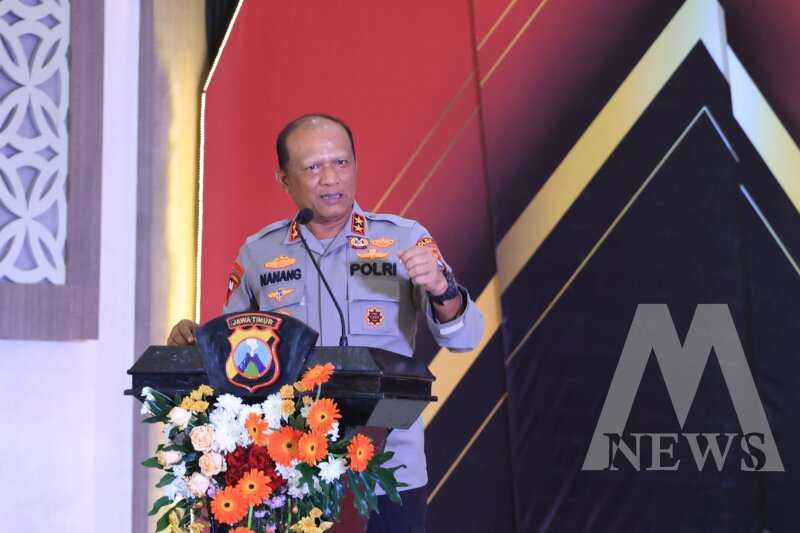 Kapolda Jatim Irjen Pol Drs. Nanang Avianto
