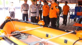 Kapolres Gresik AKBP Rovan Richard Mahenu cek persiapan hadapi ancaman bencana Hidrometeorologi