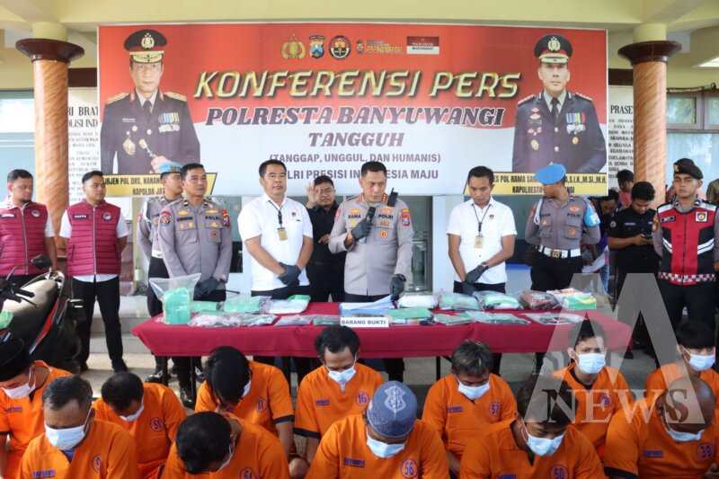 Kapolresta Banyuwangi Kombespol Rama Samtama Putra ungkap kasus Narkoba