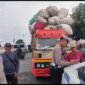 Satlantas Polres Nganjuk tilang manual truk ODOL