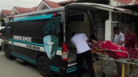 Polres Gresik jemput warga kontrol ke RS