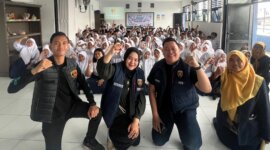 PPA Satreskrim Polres Pelabuhan Tanjung Perak sosialisasi kenakalan remaja di Sekolah