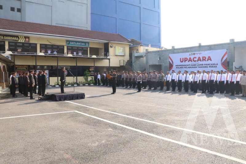 Polres Pelabuhan Tanjung Perak peringati hari lahir Pancasila