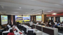 Polda Jatim gelar coaching clinic di Polres Pelabuhan Tanjung Perak