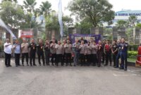 Serdik Sespimmen Polri Dikreg ke-65 gelar baksos di terminal GSN Tanjung Perak Surabaya