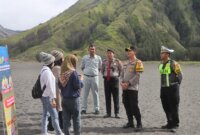 Kapolres Probolinggo AKBP Wisnu Wardana tinjau Gunung Bromo