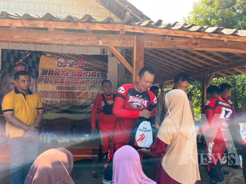Kapolres Madiun AKBP Mohammad Zainur Rofik saat Baksos