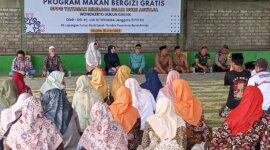 Danramil 0817/16 Dukun Lettu Inf Arif Hadiono hadiri pembukaan program MBG