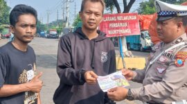 Satlantas Polres Tanjung Perak gelar sosialisasi ke sopir odol