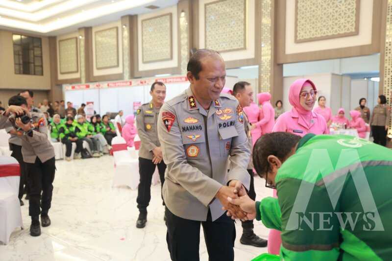 Kapolda Jatim Irjen Pol Drs. Nanang Avianto saat gelar Baktikes