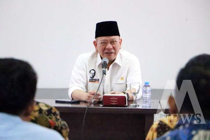 Anggota DPD RI
AA LaNyalla Mahmud Mattalitti