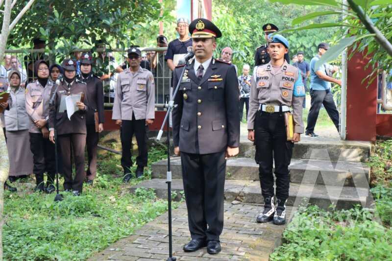 Wakapolres Gresik Kompol Danu Anindita Kuncoro Putro