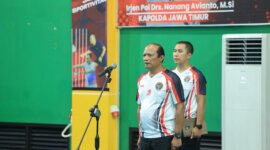 Kapolda Jatim Irjen Pol Drs. Nanang Avianto saat peresmian Turnamen Bulutangkis Kapolda Jatim Cup