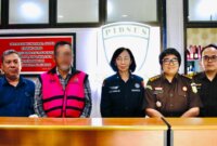 Kanwil DJP Jatim 1 serahkan tersangka kasus tindak pidana perpajakan PT SBI