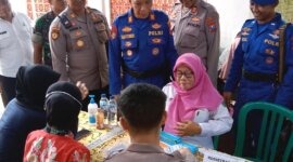 Polresta Sidoarjo Berbagi 100 Paket Sembako
