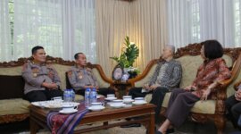 Polri anjangsana ke mantan Kapolri Jenderal (Purn) Roesdihardjo