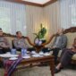 Polri anjangsana ke mantan Kapolri Jenderal (Purn) Roesdihardjo