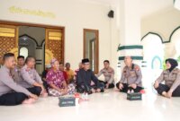 Kapolres Sumenep AKBP Rivanda saat Bakti Religi