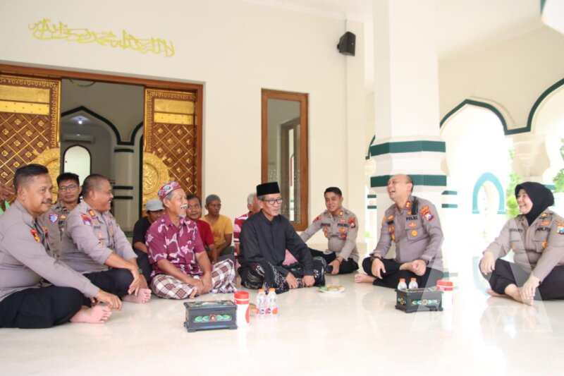 Kapolres Sumenep AKBP Rivanda saat Bakti Religi