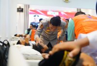 Kapolres Ponorogo AKBP Andin Wisnu tinjau khitan massal