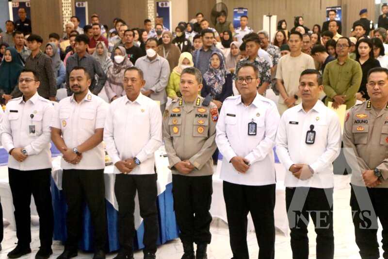 Polda Jatim bersama Kanwil Ditjen Imigrasi Buka Layanan Paspor Baru