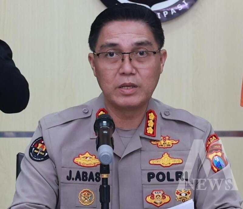 Kabid Humas Polda Jatim Kombespol Jules Abraham Abast